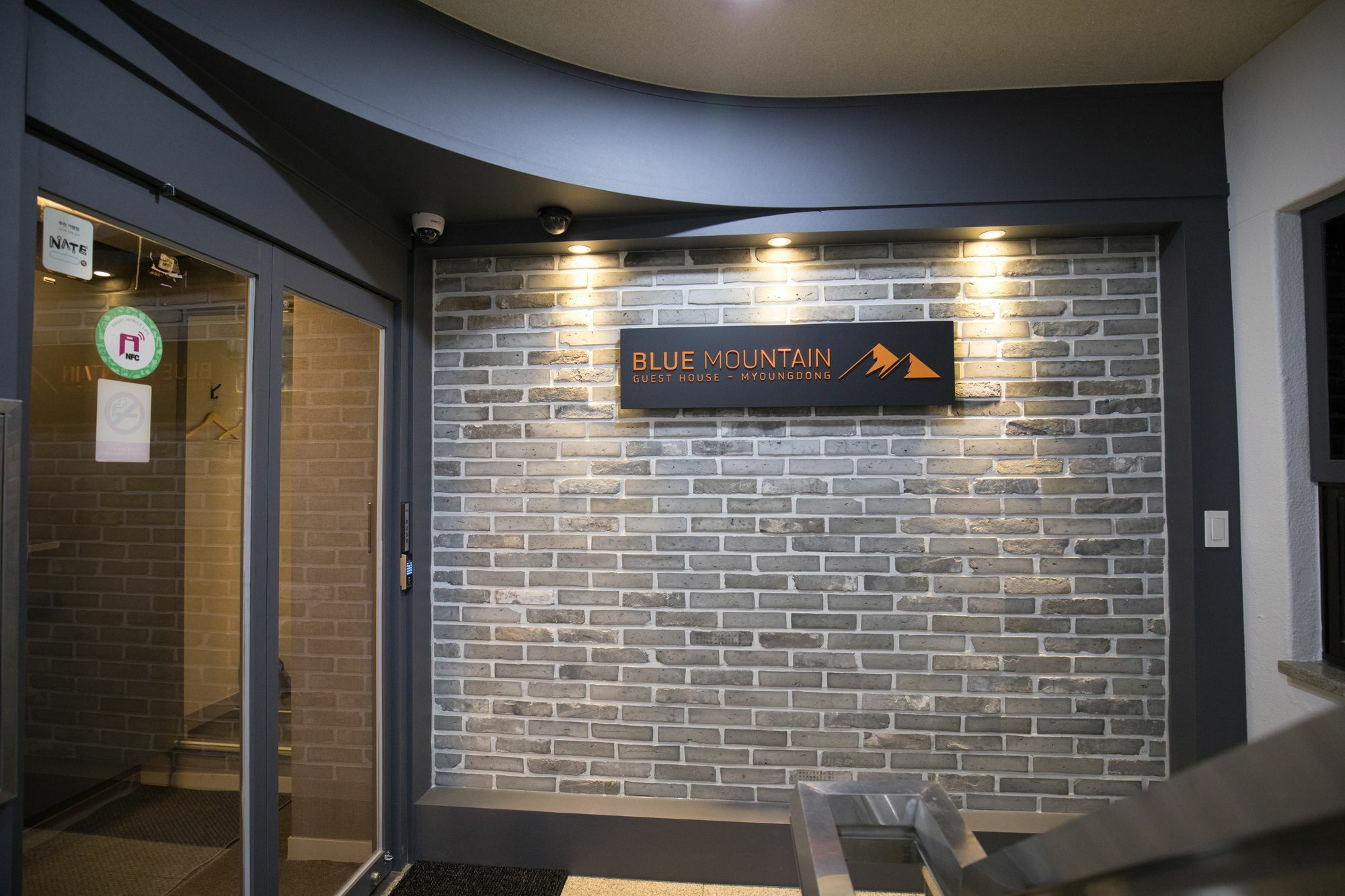 Blue Mountain Myeong-Dong Hotell Seoul Eksteriør bilde