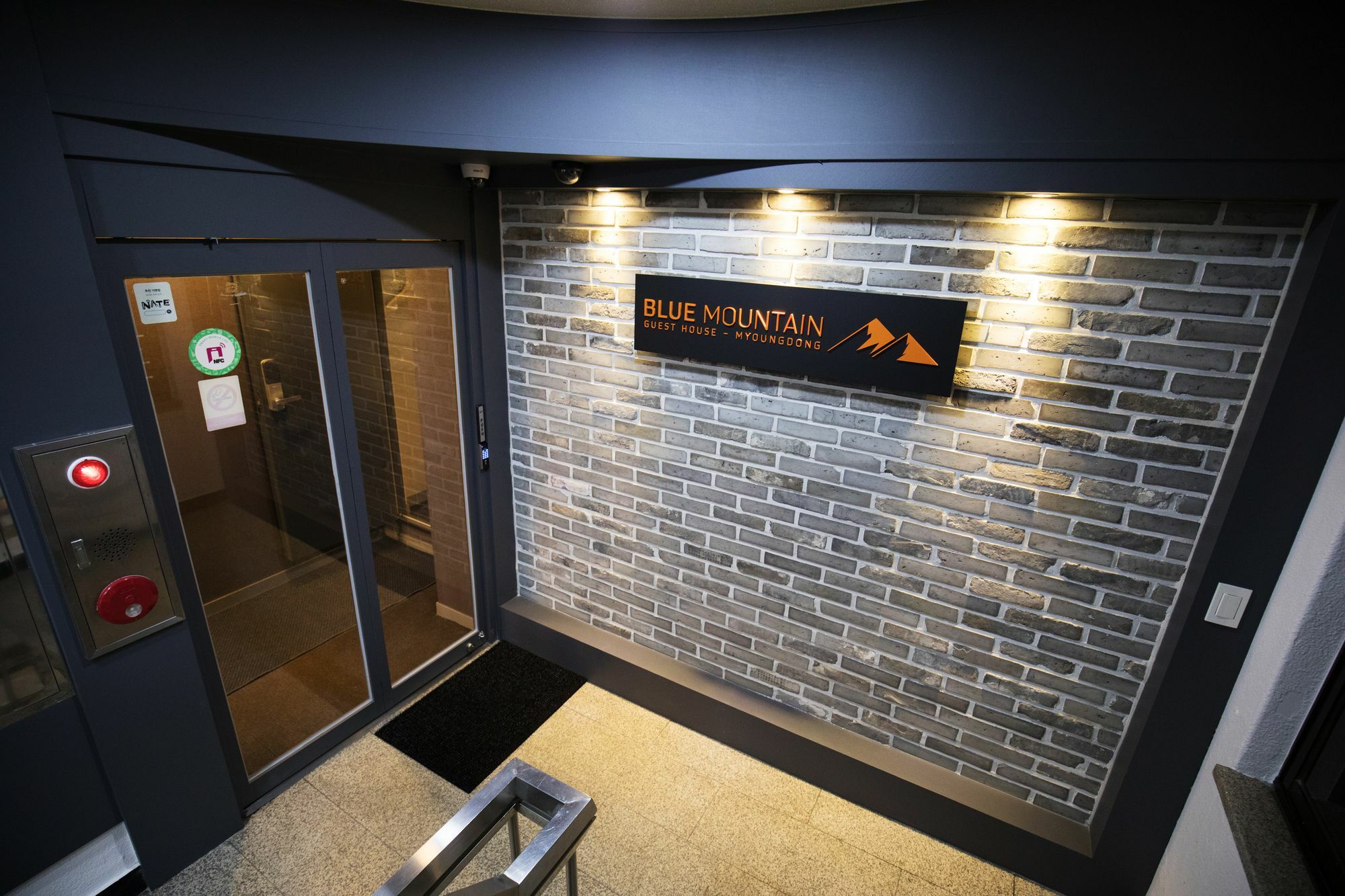 Blue Mountain Myeong-Dong Hotell Seoul Eksteriør bilde