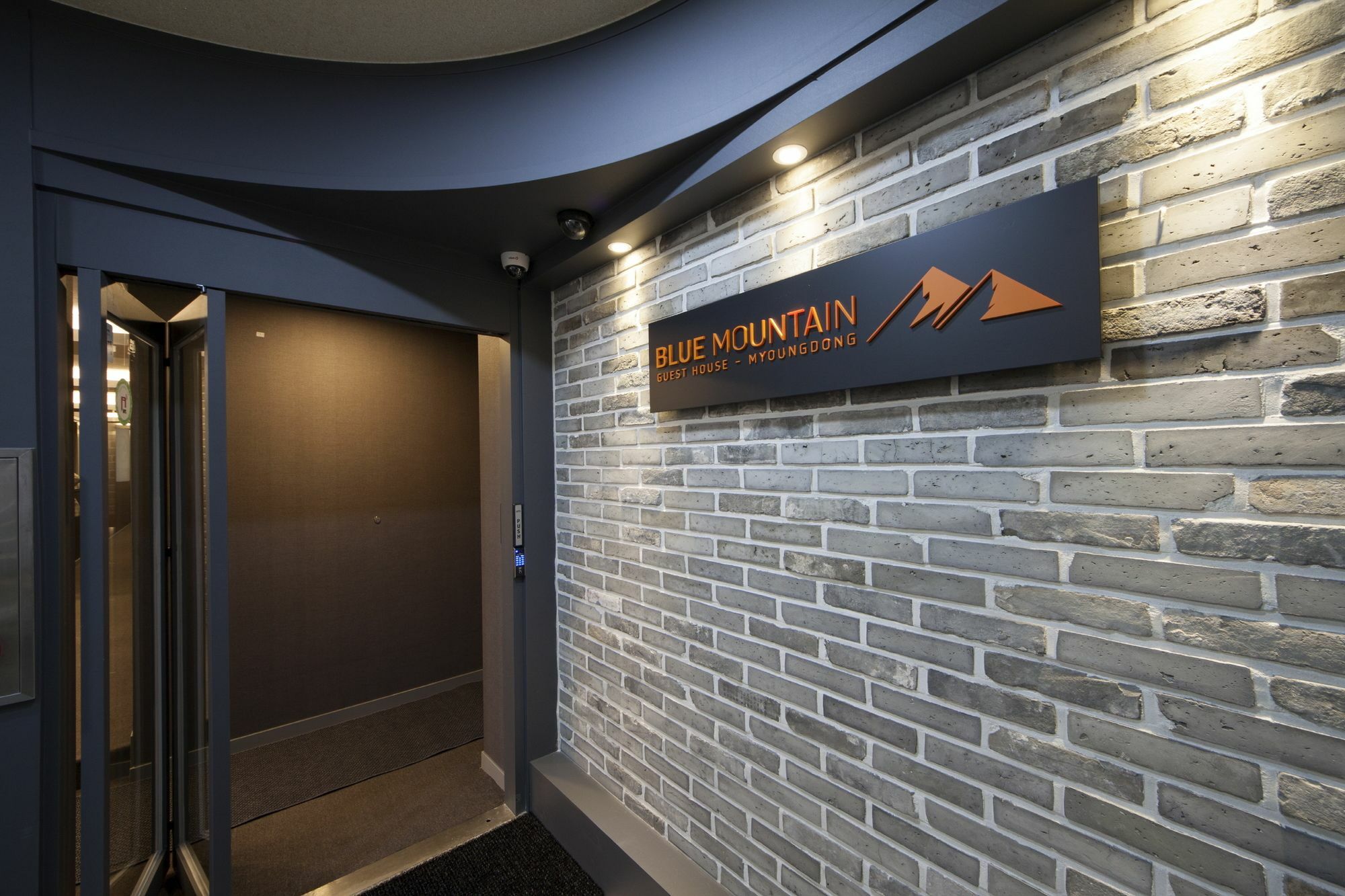 Blue Mountain Myeong-Dong Hotell Seoul Eksteriør bilde